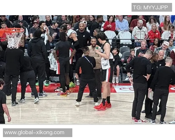 爱德华兹回忆麦丹隔扣杨瀚森时的震撼瞬间兄弟你太残暴了