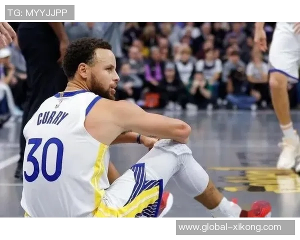 邓利维谈年轻球员成长期待强调与库里和追梦默契合作的重要性