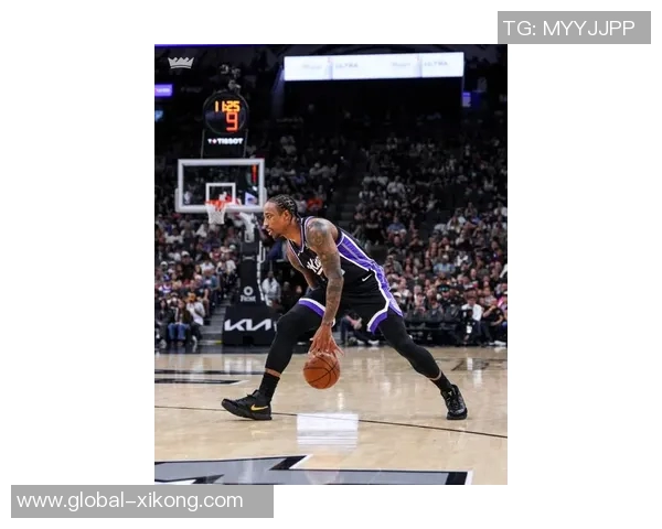 德罗赞稳定表现砍下17分4助拉文紧随其后贡献16分助力球队胜利