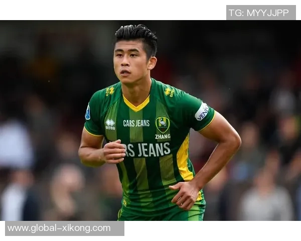 18岁中卫施密特根正式与不莱梅签署职业合同开启新篇章